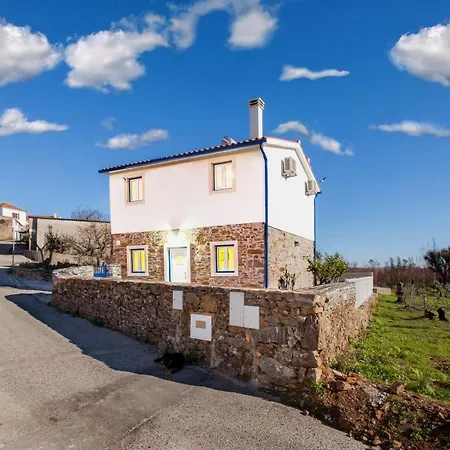 Casa Ines Holiday home *